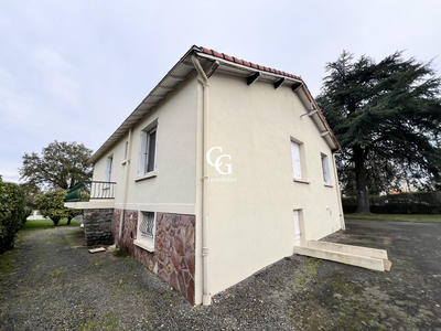 Maison - 89 m² - 4 pièces