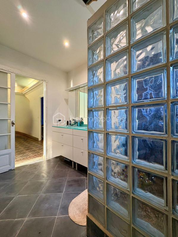 Appartement - 106 m² - 4 pièces