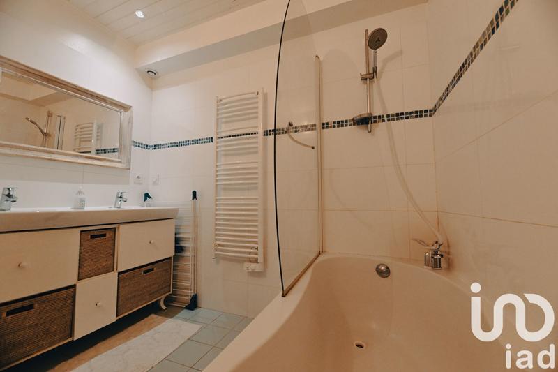 Maison - 141 m² - 6 pièces