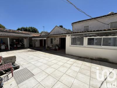 Maison de ville - 350 m² - 7 pièces