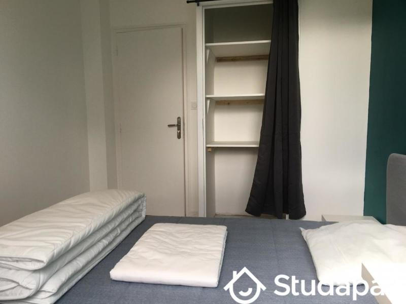 Chambre - 10 m² - 1 pièce