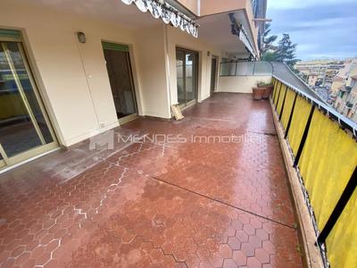 Appartement - 77 m² - 3 pièces