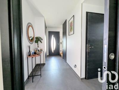 Maison - 122 m² - 6 pièces