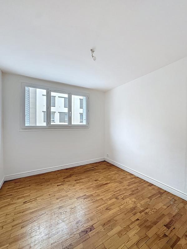 Appartement - 75 m² - 4 pièces