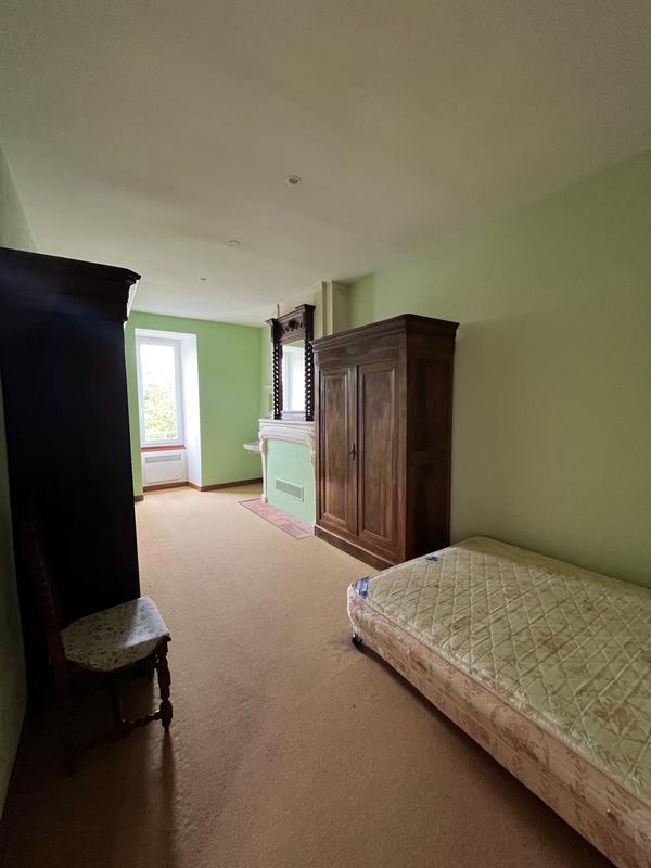 Maison ancienne - 228 m² - 8 pièces