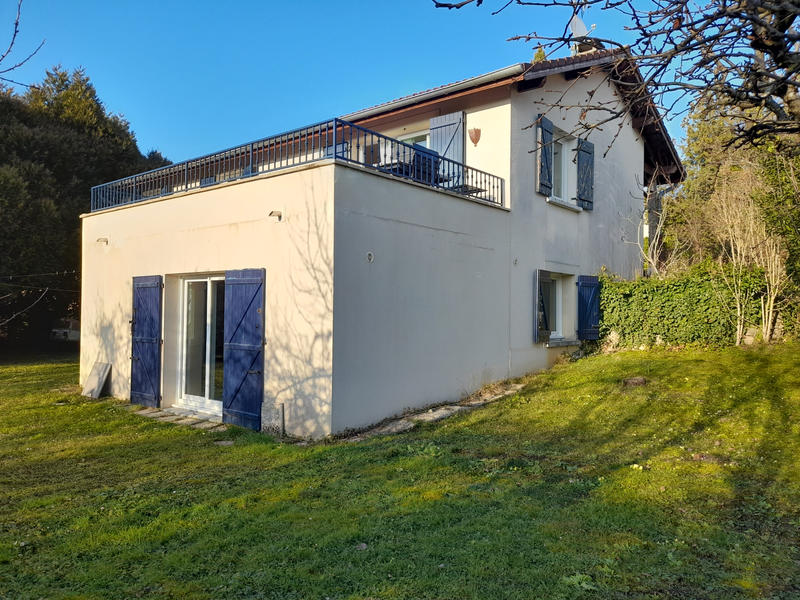 Maison - 130 m² - 7 pièces
