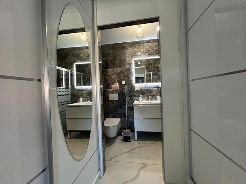 Maison - 122 m² - 4 pièces