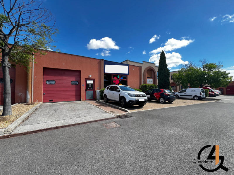 Local commercial - 114 m²