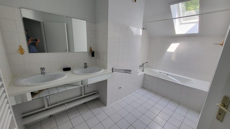 Appartement - 140 m² - 4 pièces