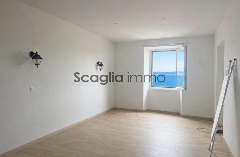 Appartement - 68 m² - 2 pièces