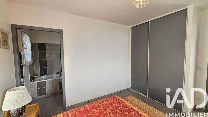 Maison - 88 m² - 4 pièces