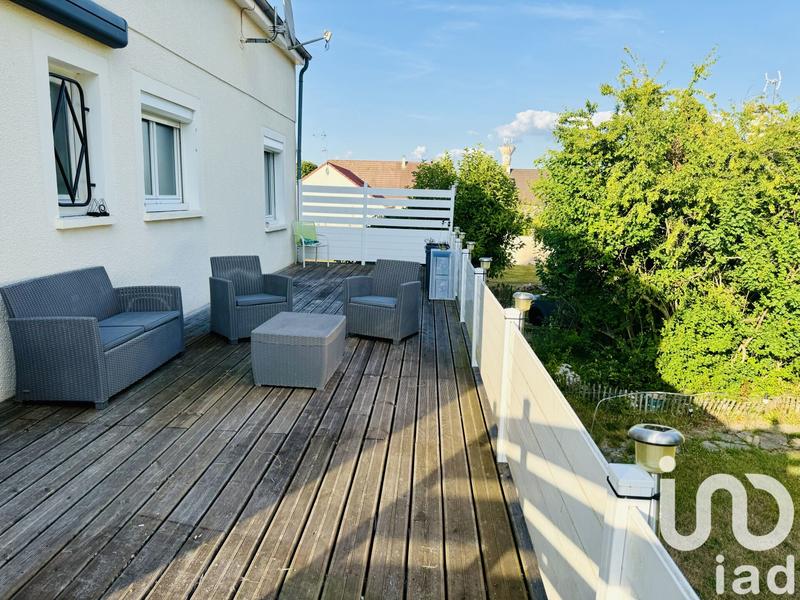 Maison - 180 m² - 8 pièces