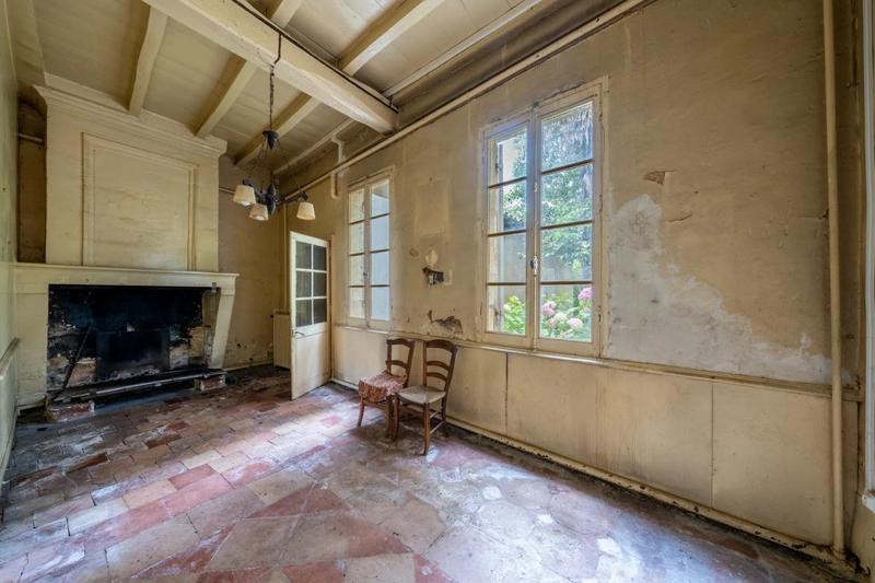 Maison en pierre - 200 m² - 8 pièces