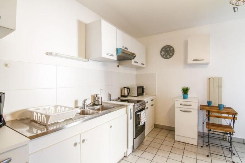 Chambre - 13 m² - 6 pièces