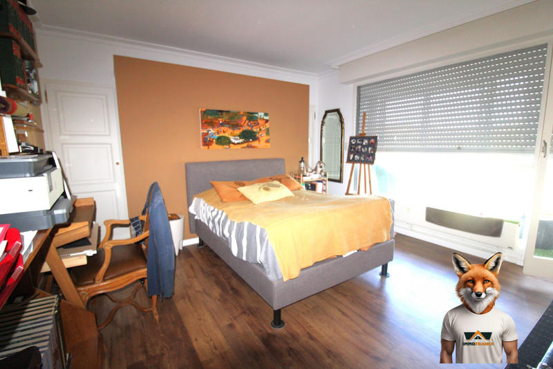 Appartement - 192 m² - 5 pièces