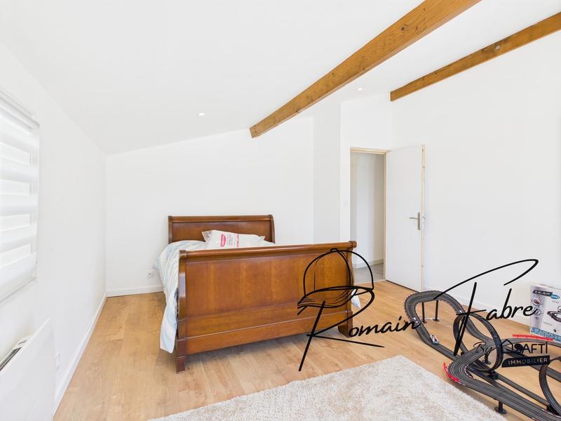 Maison - 122 m² - 5 pièces
