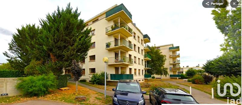 Appartement - 80 m² - 3 pièces