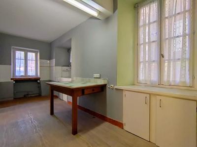 Maison en pierre - 114 m² - 5 pièces