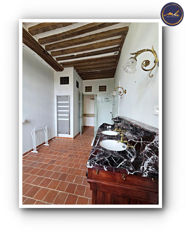 Manoir - 340 m² - 8 pièces