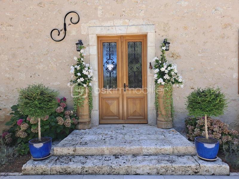 Demeure - 432 m² - 10 pièces