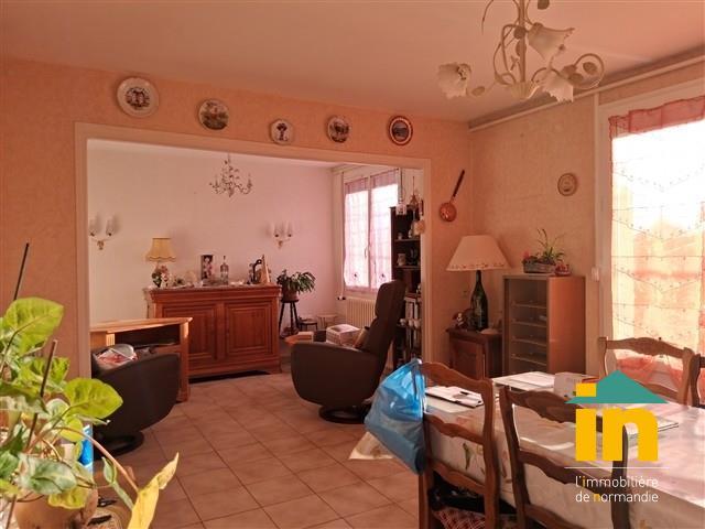 Maison de ville - 63 m² - 3 pièces