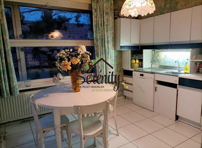 Maison - 211 m² - 9 pièces