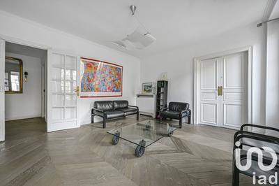 Appartement - 130 m² - 5 pièces