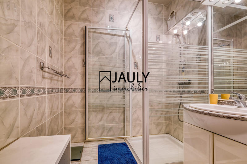 Appartement - 91 m² - 4 pièces