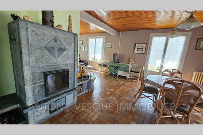 Maison - 107 m² - 6 pièces