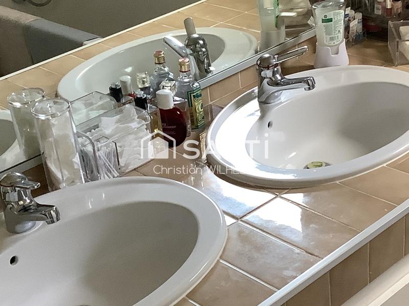 Appartement - 79 m² - 3 pièces