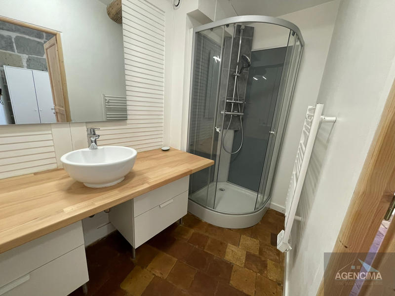 Maison - 95 m² - 3 pièces