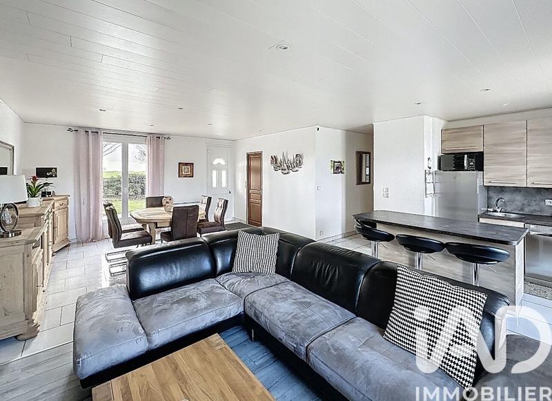 Maison - 90 m² - 4 pièces