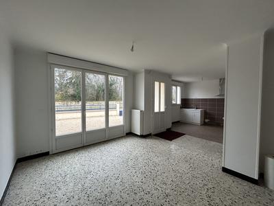 Maison - 94 m² - 4 pièces