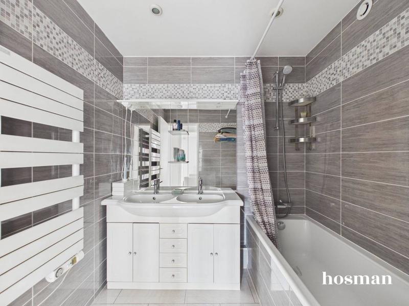 Appartement - 70 m² - 3 pièces