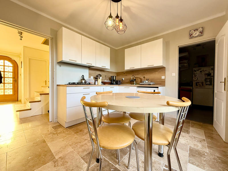 Maison - 145 m² - 6 pièces