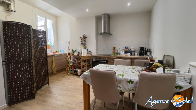 Appartement - 93 m² - 3 pièces
