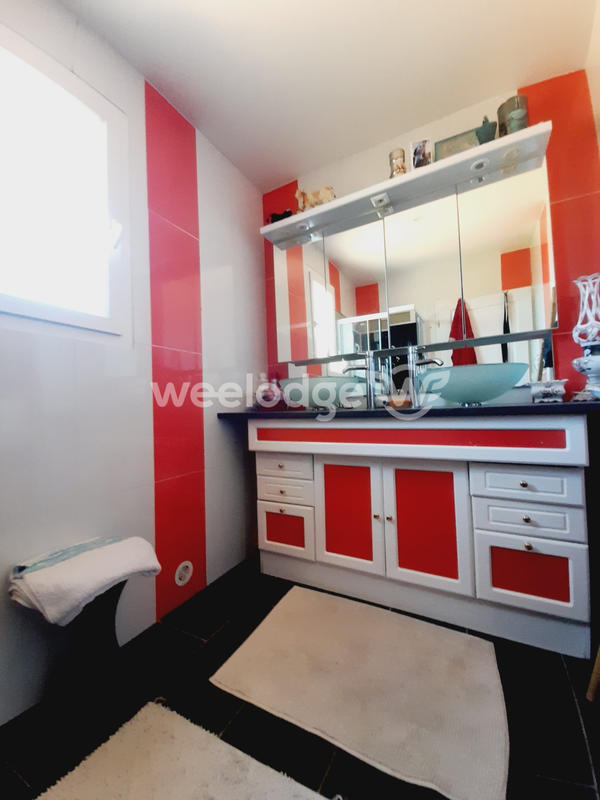 Maison - 140 m² - 4 pièces