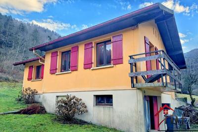 Maison - 60 m² - 4 pièces