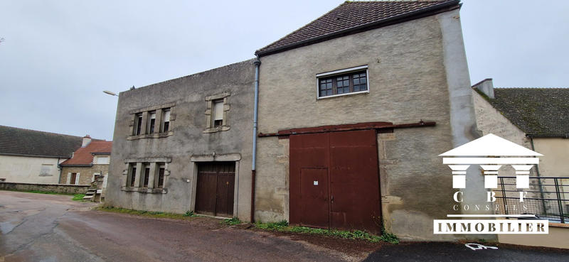 Maison ancienne - 144 m² - 3 pièces