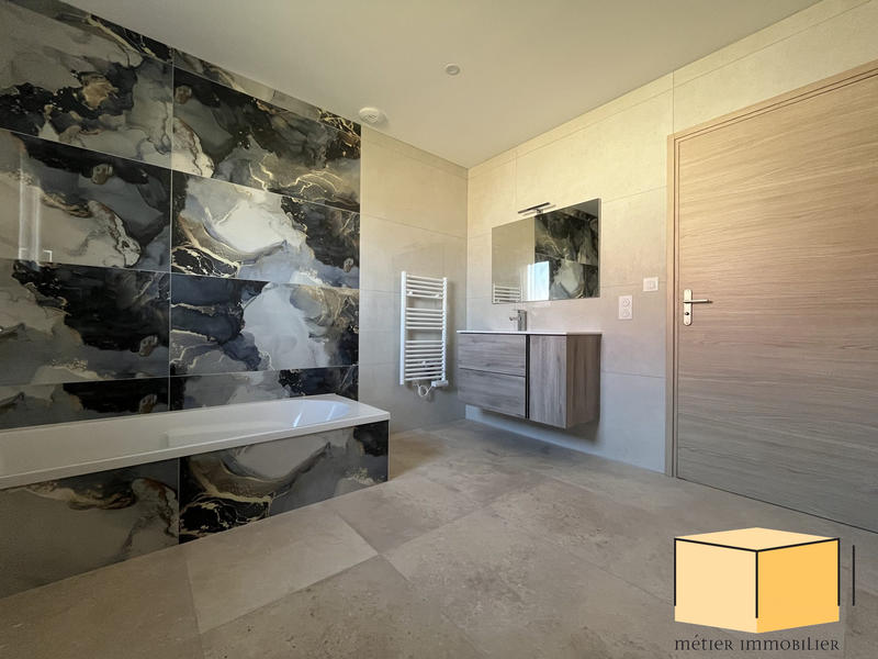 Villa - 147 m² - 4 pièces