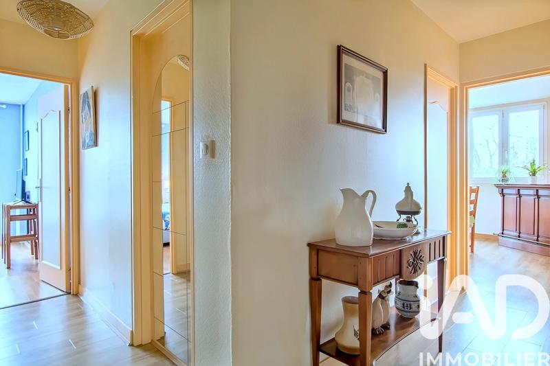 Appartement - 83 m² - 4 pièces