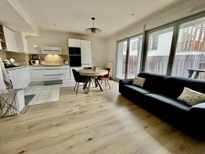 Appartement - 76 m² - 4 pièces