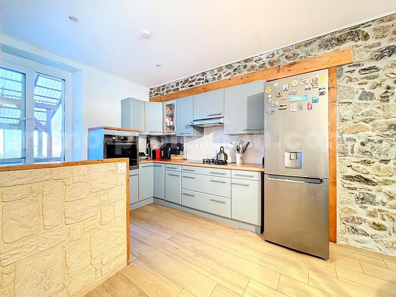 Maison - 145 m² - 5 pièces