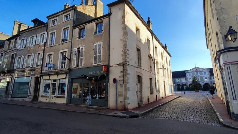 Appartement ancien - 57 m² - 3 pièces