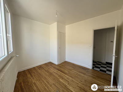Appartement - 120 m² - 5 pièces