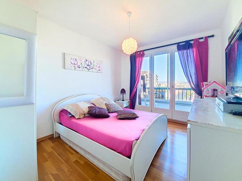 Appartement - 103 m² - 5 pièces