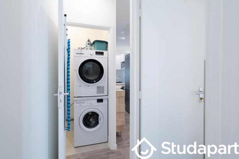 Chambre - 11 m² - 1 pièce