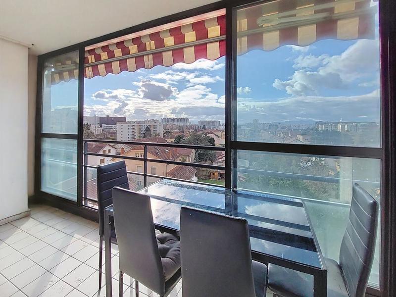 Appartement - 88 m² - 4 pièces