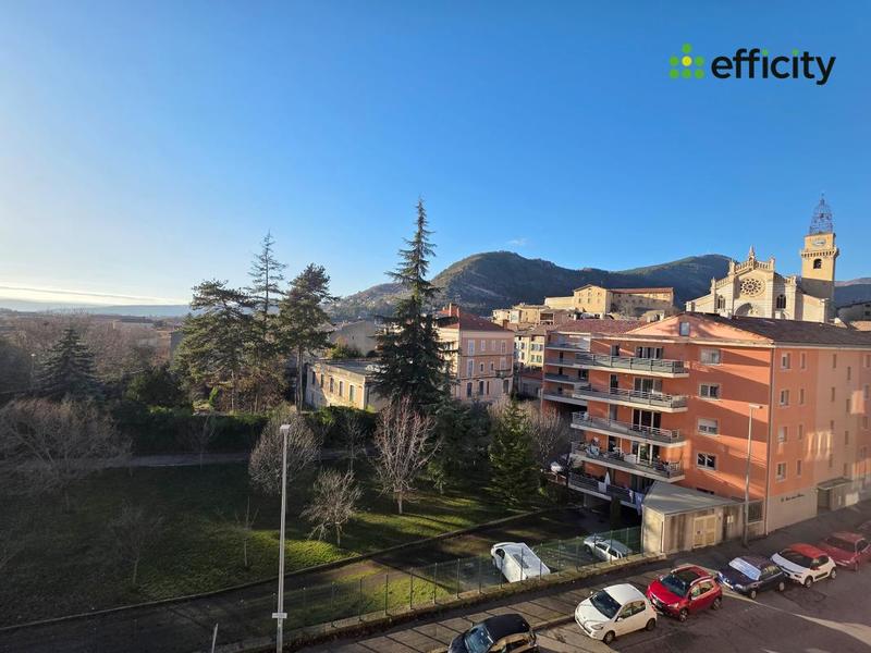 Appartement - 72 m² - 3 pièces