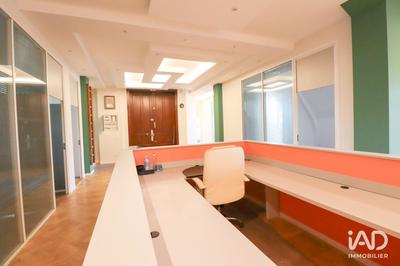 Local commercial - 341 m²